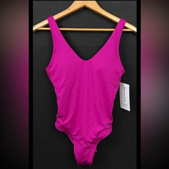 NWT Athleta Seychelles Magenta Pink One Piece Swimsuit Size Medium - Picture 2 of 15